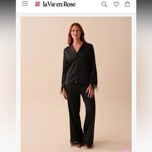LA VIE EN ROSE Satin Feather Trim Pajama Set (size small)